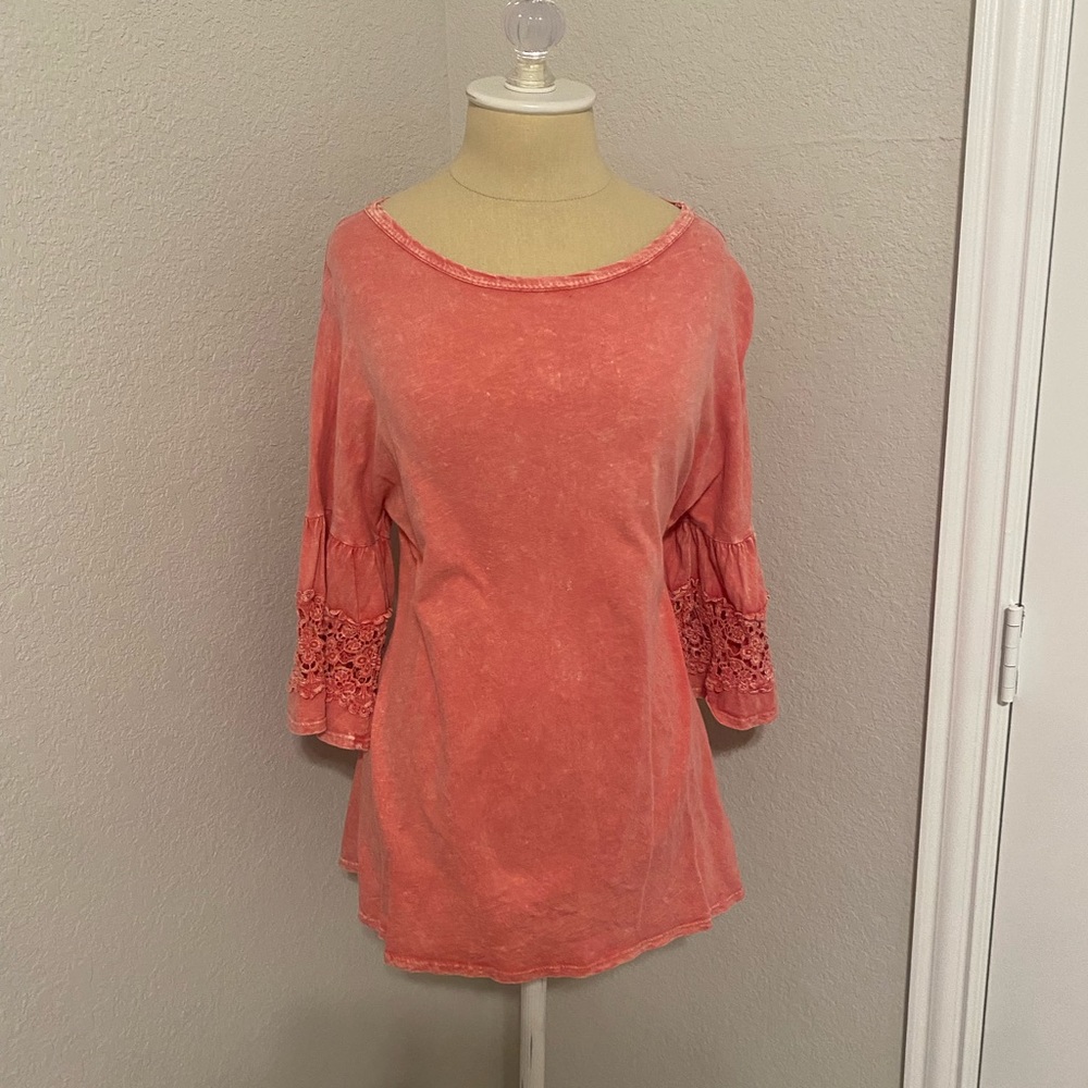 1.4.3. Story Pink Shirt with Thick Lace